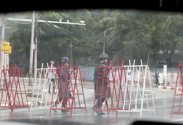 Vinte mortos em protestos em prisão de Myanmar – ‘media’