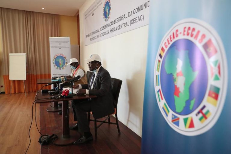 São Tomé/Eleições: Observadores exortam candidatos a respeitarem resultados