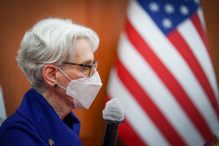 Estados Unidos dizem querer travar escalada de tensões com a China