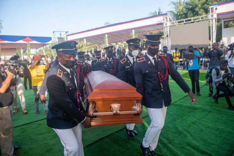 Funeral do Presidente haitiano Jovenel Moïse sob segurança máxima