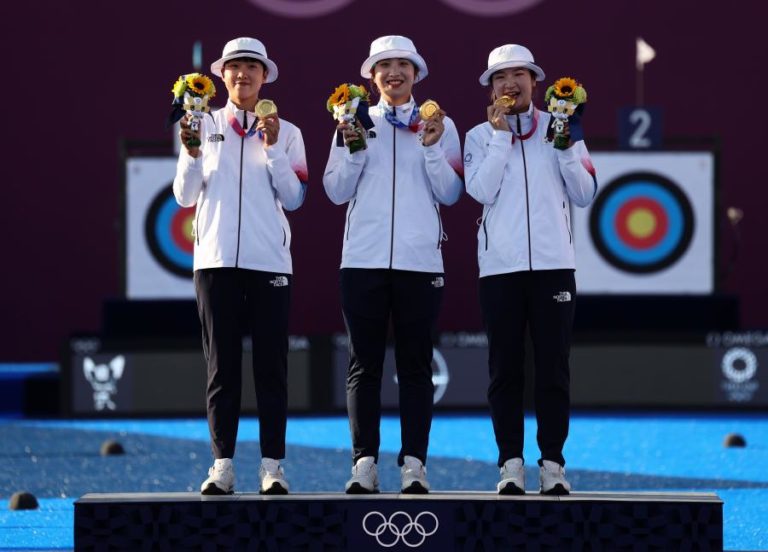 Tóquio2020: Equipa feminina sul-coreana de arqueiras continua ‘dona’ do torneio