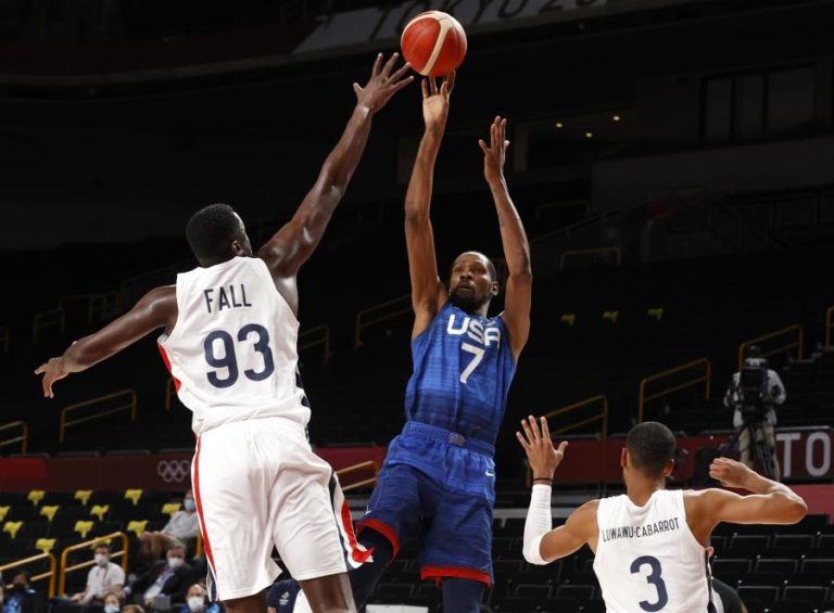 Tóquio2020: Estados Unidos derrotados na estreia do basquetebol masculino