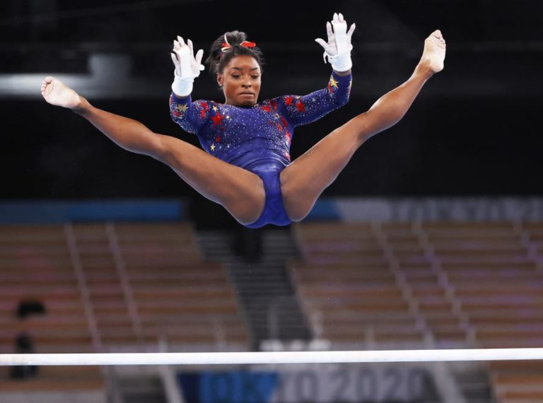Tóquio2020: Ginasta Simone Biles renuncia à final individual do concurso completo
