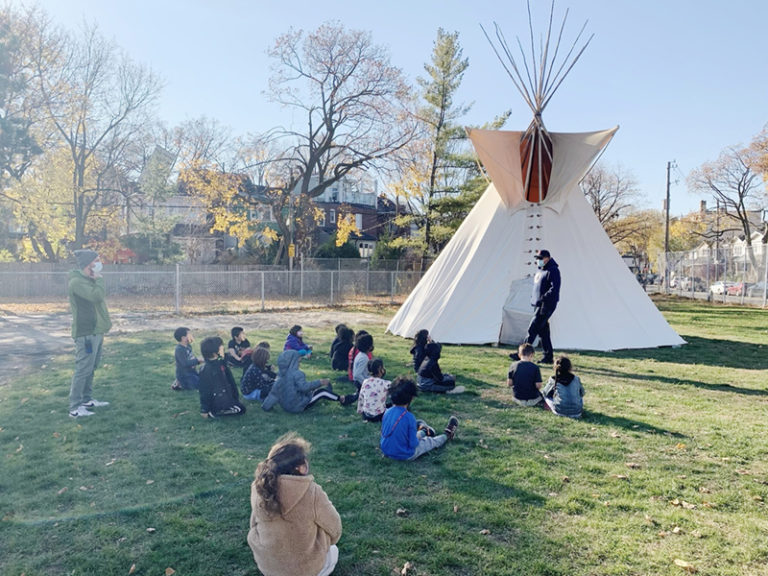 Foto: Kapapamahchakwew - Wandering Spirit School Parent Council/Facebook