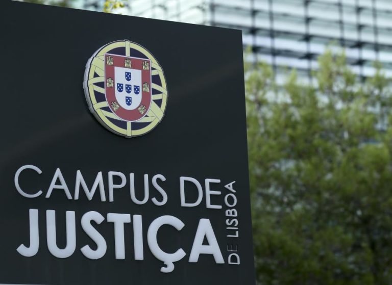 Balcão do Instituto de Registos e Notariado no Campus da Justiça aberto aos sábados