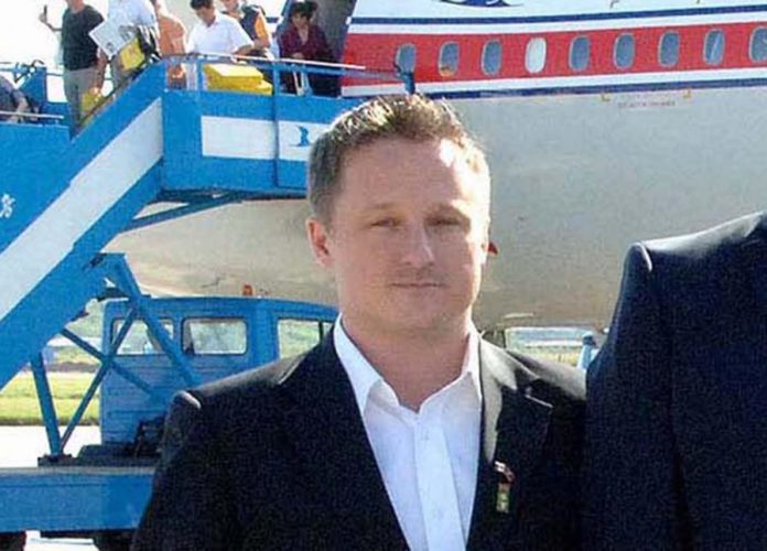 25276381.jpg