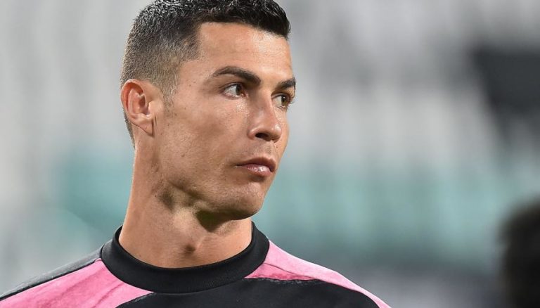 Manchester City e United disponíveis para receber Cristiano Ronaldo