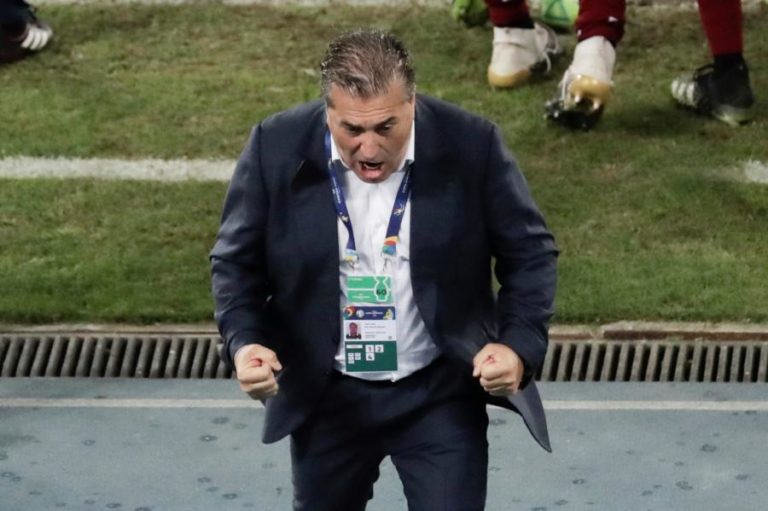 Português José Peseiro deixou seleção venezuelana por falta de pagamento