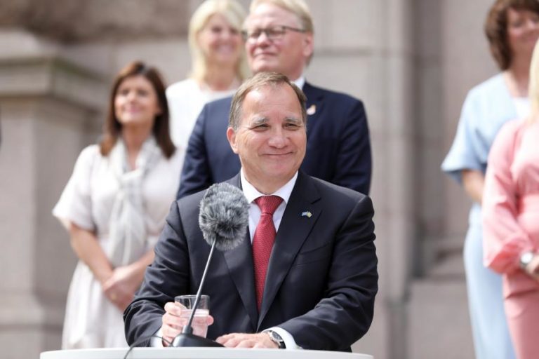 Sueco Stefan Lofven demite-se de PM e de líder do partido social-democrata em novembro