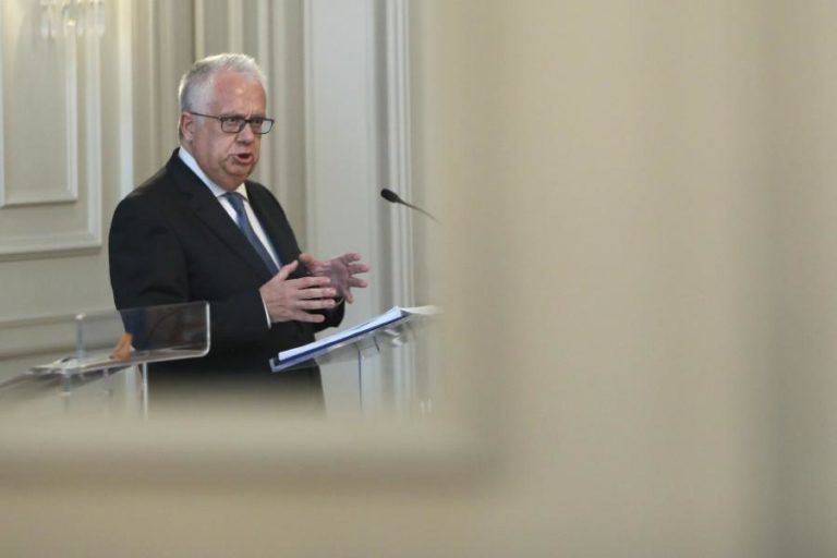 Afeganistão: Portugal espera receber refugiados afegãos “tão breve quanto possível” — MAI