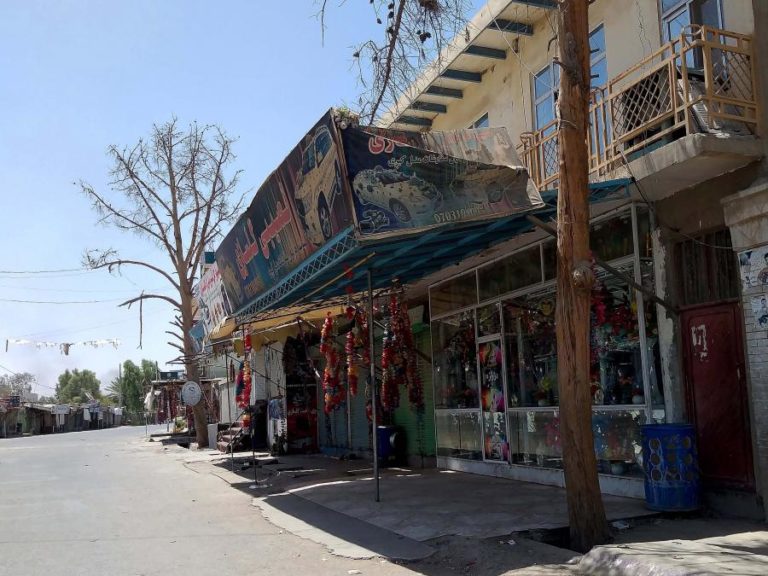 Afeganistão: Exército pede à população de Lashkar Gah para abandonar a cidade
