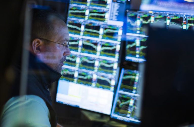 Wall Street inicia sessão em baixa prolongando perdas dos últimos dias