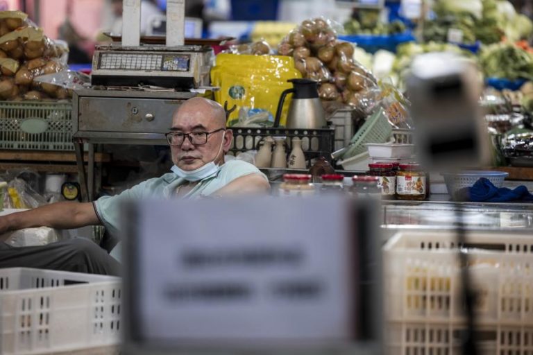 Covid-19: China deteta 20 novos casos, quatro por contágio local