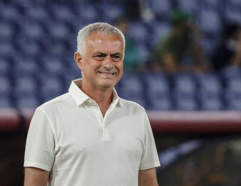 Mourinho espera duelo “ao nível de Liga Europa ou até mesmo de Liga dos Campeões”