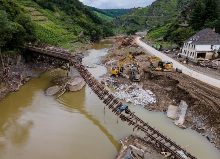 Clima: Aquecimento global agravou inundações na Alemanha e Bélgica – estudo