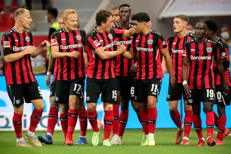 Bayer Leverkusen soma primeira vitória na Bundesliga com goleada