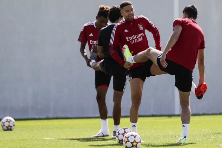 Taarabt suspenso por 23 dias e dois jogos por incidentes na final da Taça de Portugal
