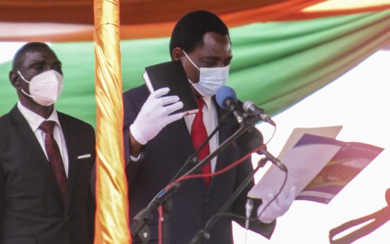 Novo Presidente da Zâmbia promete “novo amanhecer” na sua tomada de posse