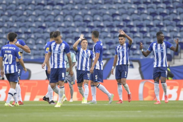 FC Porto volta às vitórias na I Liga ao vencer na receção ao Arouca