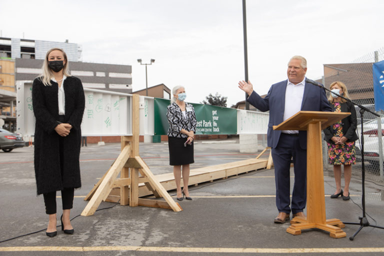 FOTO: TWITTER/ Anne-Marie Malek