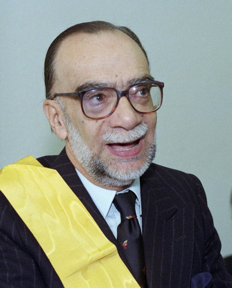 Morreu aos 98 anos o historiador, sociólogo e crítico de arte José-Augusto França