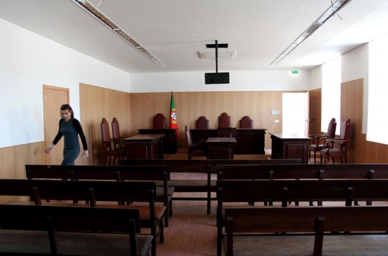 BES: Petracchini pede absolvição e considera “infundada” acusação do BdP no processo BESA