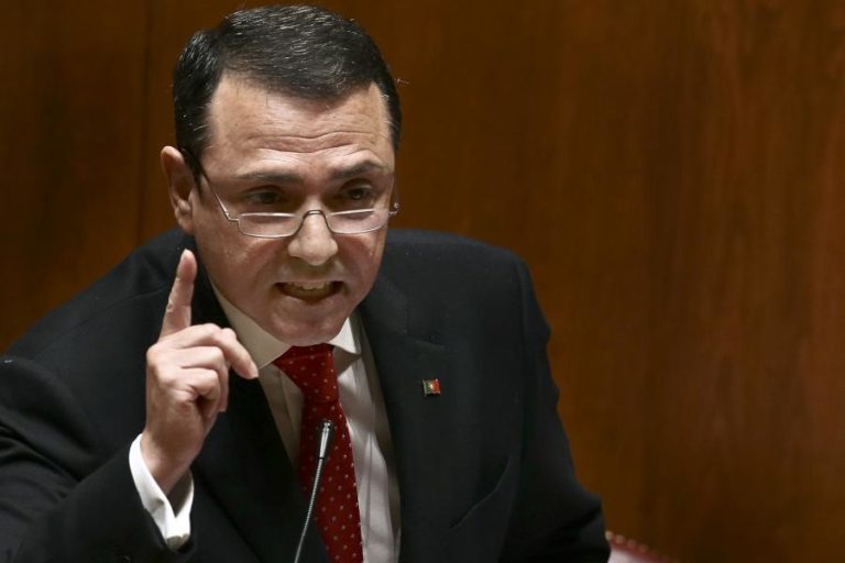 MP pede condenação para ex-deputado Agostinho Branquinho e mais nove arguidos