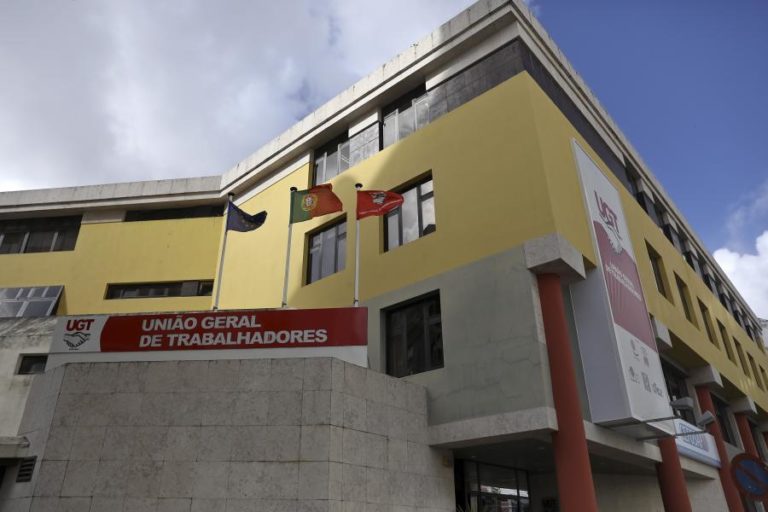 Baixos salários põem 3 milhões de trabalhadores sem aquecimento na Europa, Portugal é o 4.º pior país – CES