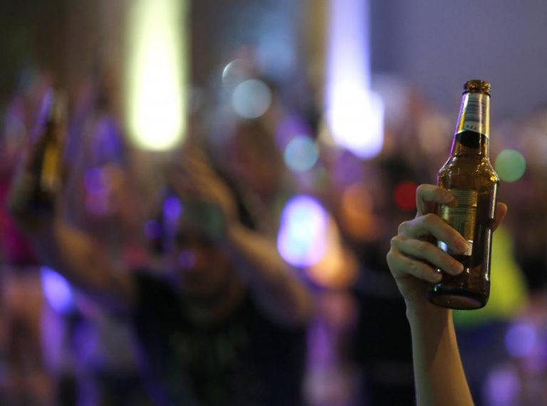 Covid-19: Produção de cerveja cai 7,2% em 2020