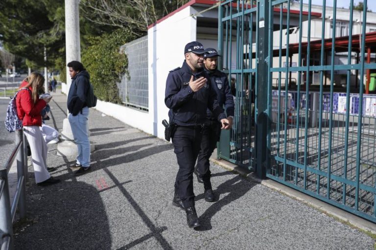 PSP garante segurança a 3.000 estabelecimentos de ensino e um milhão de alunos