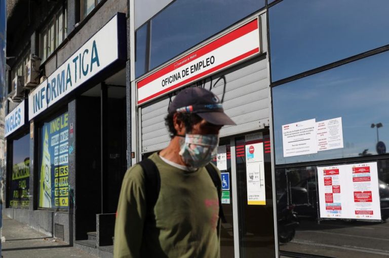 Desemprego recua em julho na zona euro e na UE