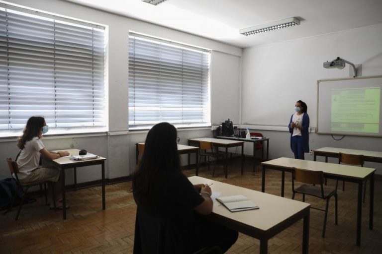 Cerca de 40 mil alunos na Madeira começam a partir de hoje mais um ano letivo