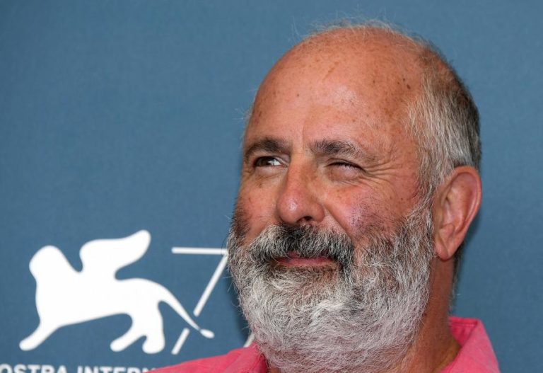 Morreu o realizador Roger Michell, que dirigiu “Nothing Hill”