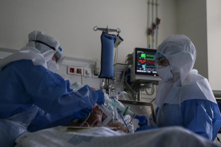 Covid-19: Mais 1.062 infeções, seis mortes e internamentos nos cuidados intensivos abaixo dos 100