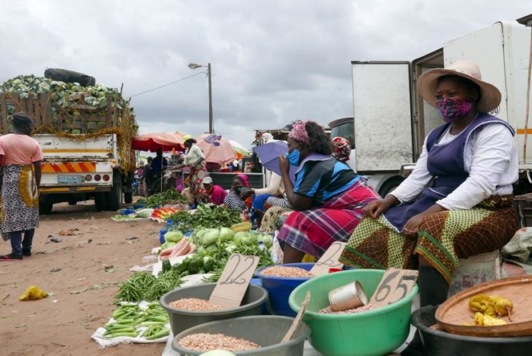 Moçambique recupera da queda de 1,3% em 2020 e cresce 2,8% este ano