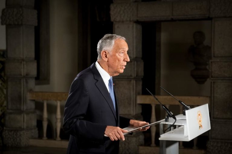 Covid-19: PR espera esclarecimentos “sem drama e com serenidade” na reunião do Infarmed