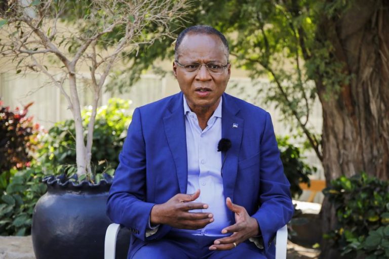 Óbito/Sampaio: PM de Cabo Verde recorda “figura incontornável” da democracia
