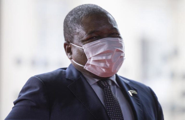 Moçambique/Ataques:  PR Nyusi diz que grupos armados perderam “quase todos os espaços” que tinham conquistado