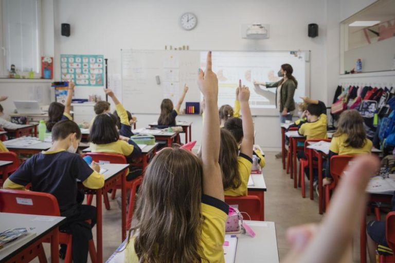Covid-19: Guia de prevenção para as escolas “está em vigor” – DGS