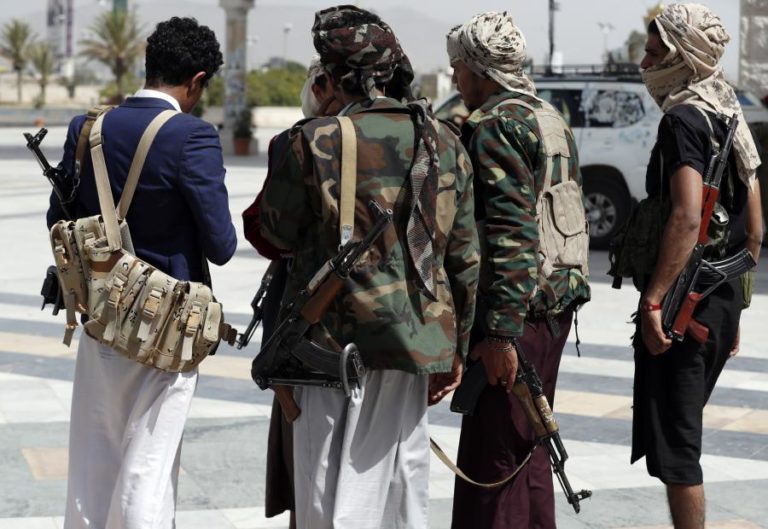 Iémen: Quase 80 combatentes mortos em confrontos em Marib (norte)