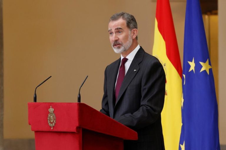 Óbito/Sampaio: Felipe VI destaca profundo empenho no fortalecimento das relações com Espanha