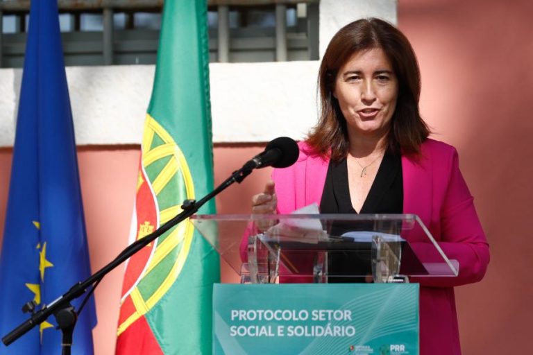 Covid-19: Portugal tem cerca de 45 surtos em lares – ministra