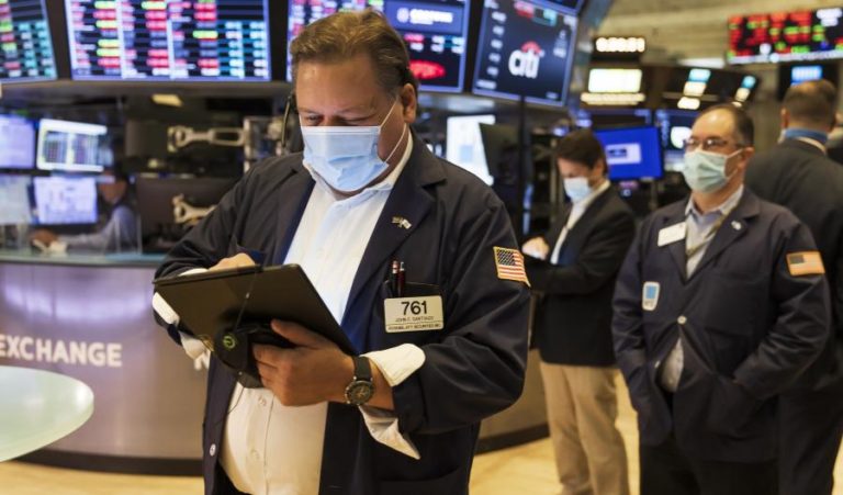 Receios de desaceleração da retoma travam ganhos em Wall Street