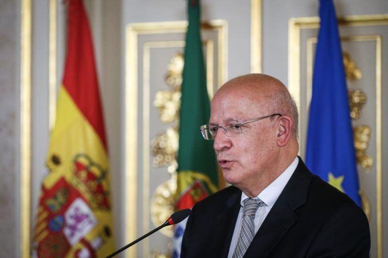 MNE quer preços da eletricidade ‘na agenda da UE