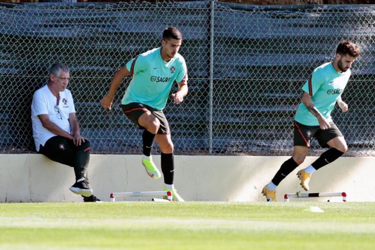Mundial2022: Fernando Santos antecipa ‘onze’ renovado frente ao Qatar