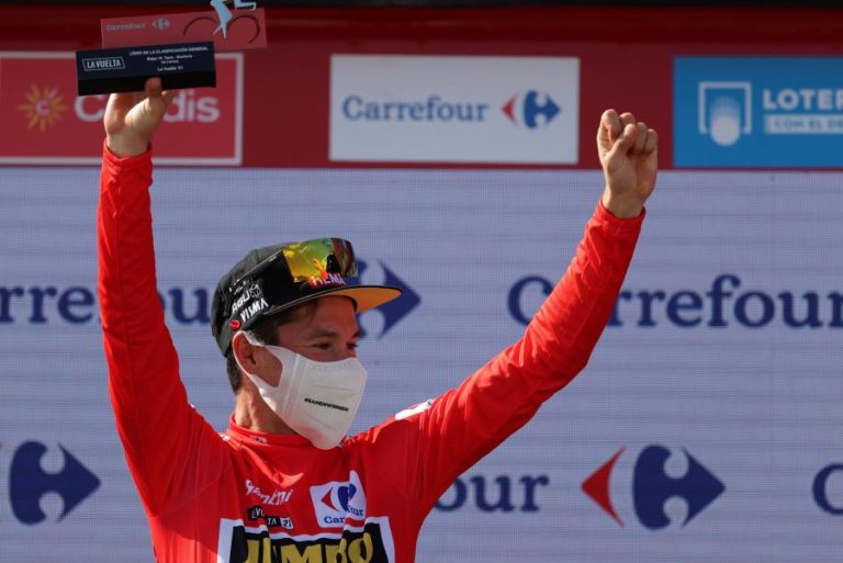 Vuelta: Primoz Roglic impõe-se na última etapa e vence pela terceira vez