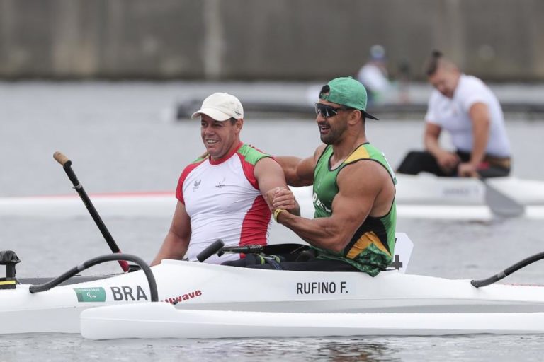 Norberto Mourão medalha de bronze nos Mundiais de canoagem adaptada