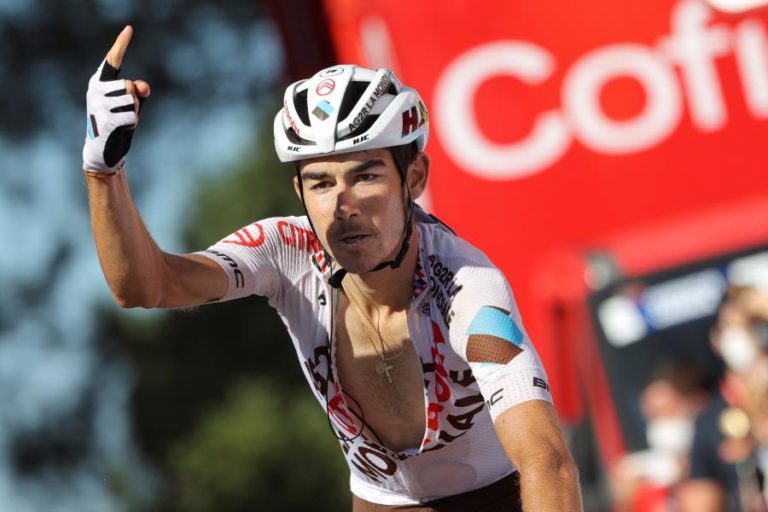 Vuelta: Francês Champoussin vence peúltima etapa, Roglic mais perto do triunfo