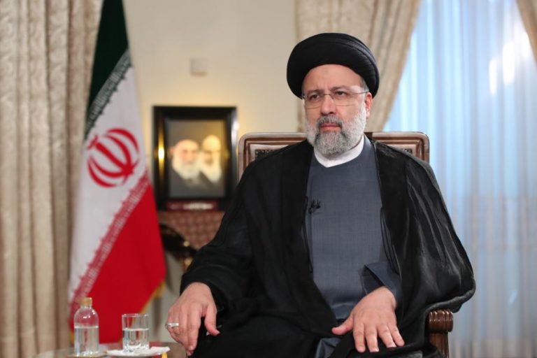 Irão mostra “transparência” nas suas atividades nucleares — Presidente