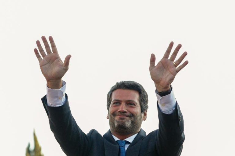 Autárquicas: Ventura diz que legislativas “não estão no horizonte” e apela a votar no Chega